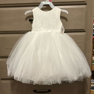 David’s Bridal Flower girl dress 18 months
